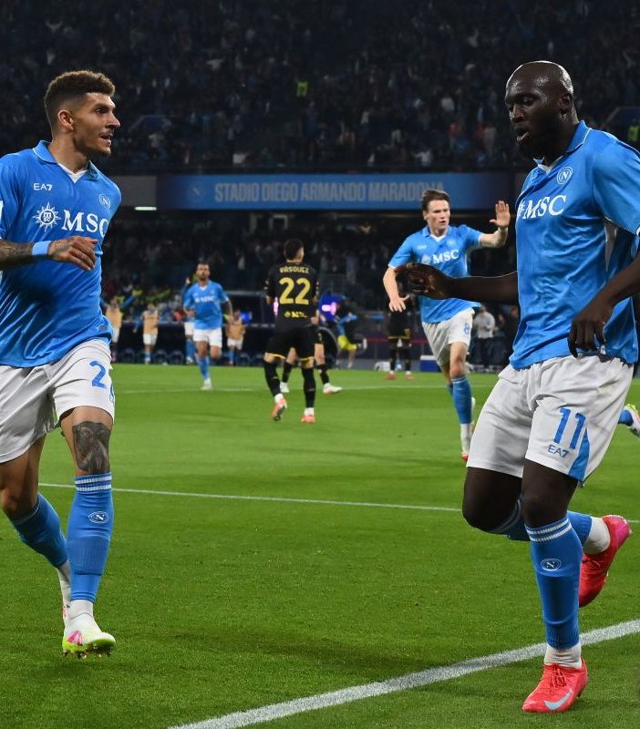 Il Napoli frena in testa, 2-2 col Genoa e l’Inter torna a -1