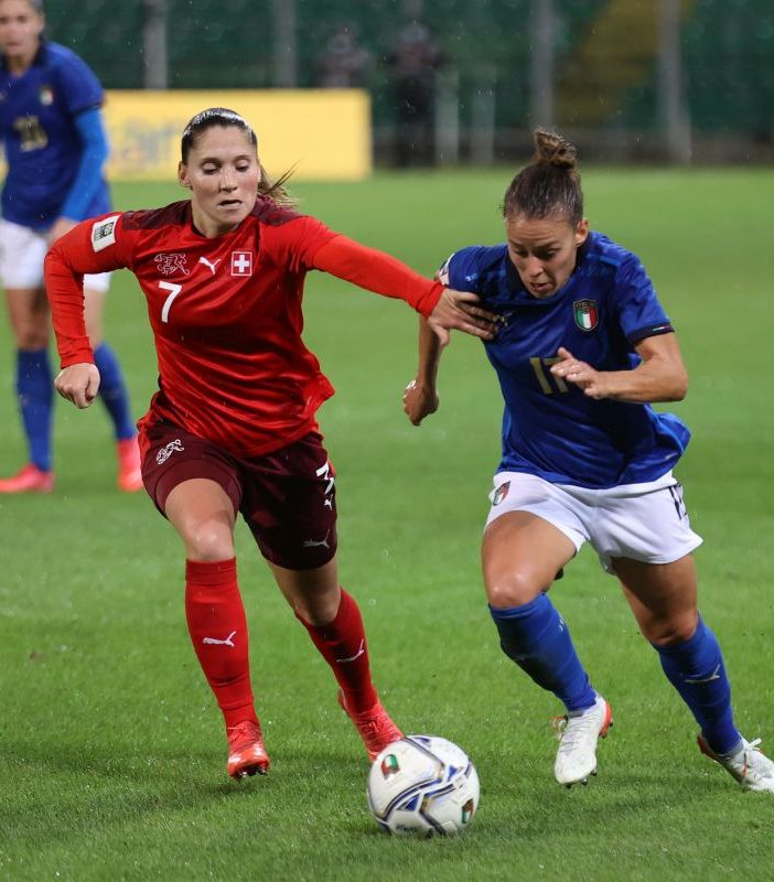 La metà degli italiani vuole andare in Svizzera per Uefa Women’s Euro
