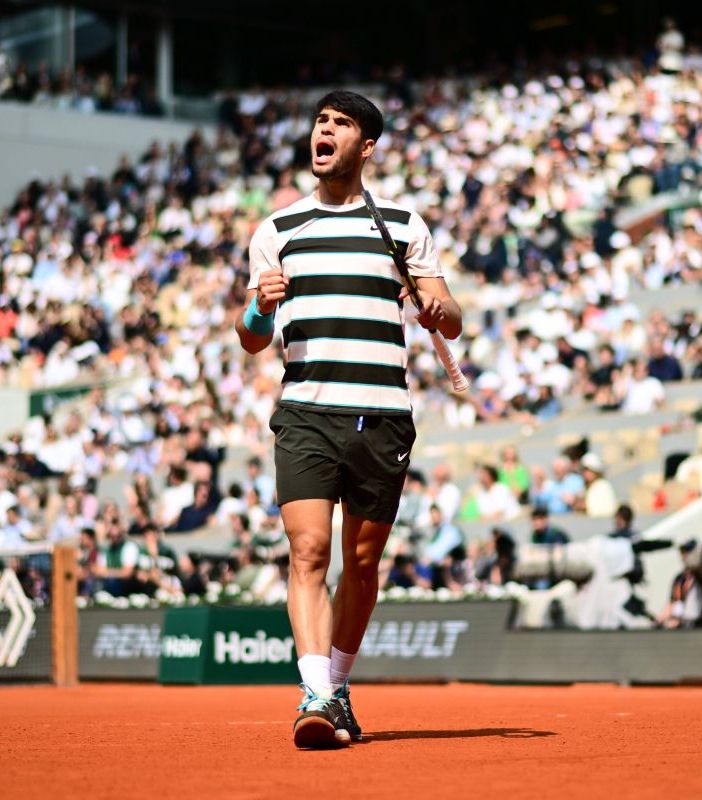 Alcaraz vince il Roland Garros, Sinner ko al super tie-break
