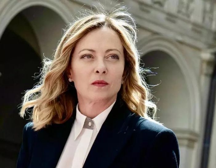 Meloni “Se remiamo tutti nella stessa direzione, l’Italia è più coesa e forte”