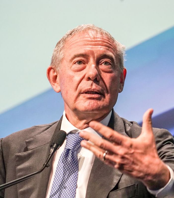Urso “200 MILIONI ad Adi per garantire continuità produttiva ex ILVA”