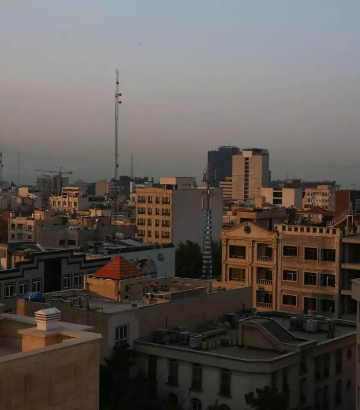 Israele attacca l’Iran, Teheran lancia 100 droni
