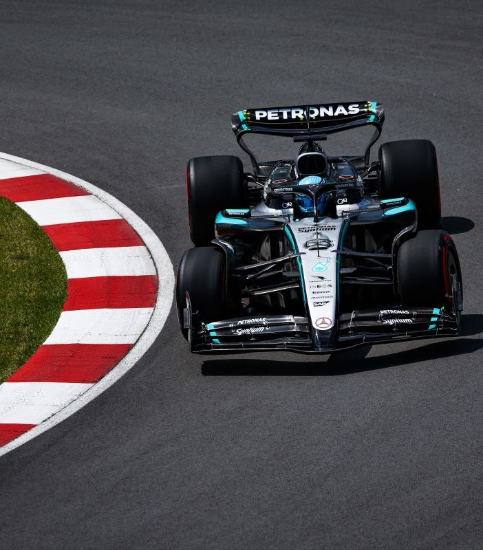 Verstappen e Russell più veloci nelle libere in Canada, Leclerc a muro