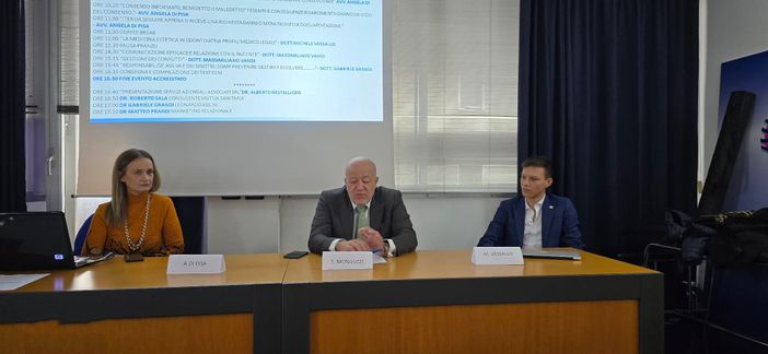 Risultato Positivo dell'Incontro Formativo ECM per Medici Odontoiatri e Direttori Sanitari Risultato Positivo dell'Incontro Formativo ECM per Medici Odontoiatri e Direttori Sanitari