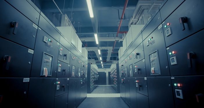 Data center e intelligenza artificiale: un mercato da 1.000 miliardi di dollari. L'Italia si candida a hub del Mediterraneo Data center e intelligenza artificiale: un mercato da 1.000 miliardi di dollari. L'Italia si candida a hub del Mediterraneo