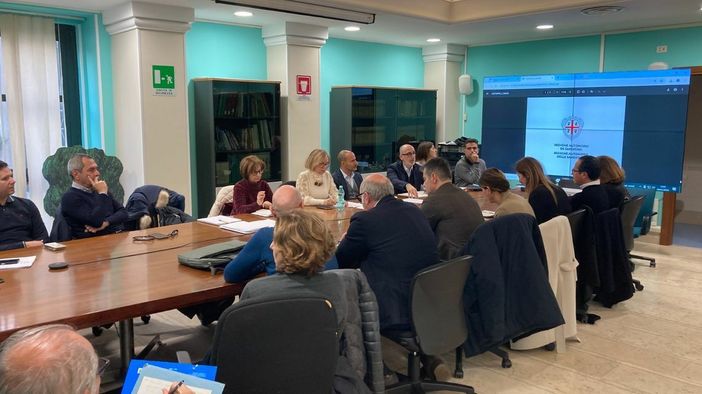 Ciclone Harry, la Sardegna valuta il danno ambientale: incontro tecnico per la ricostruzione sostenibile delle coste Ciclone Harry, la Sardegna valuta il danno ambientale: incontro tecnico per la ricostruzione sostenibile delle coste