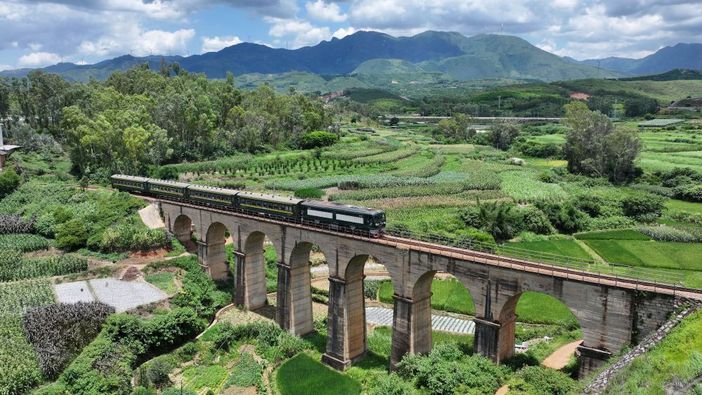 Fatturato delle ferrovie China Railway supera i 1.000 mld di yuan nel 2025 Fatturato delle ferrovie China Railway supera i 1.000 mld di yuan nel 2025