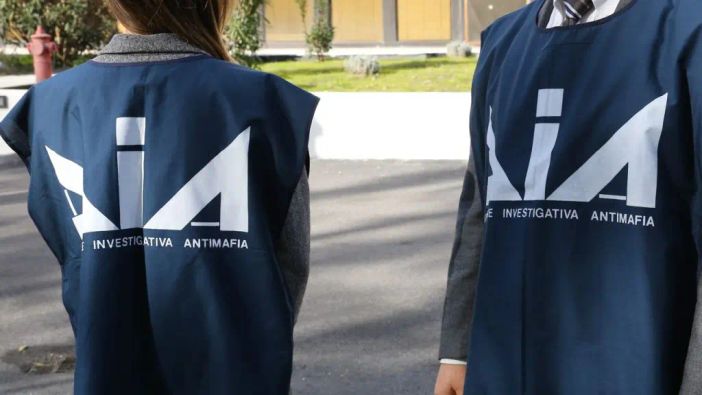 Mafia, Dia confisca due immobili da 350 mila euro nel nisseno Mafia, Dia confisca due immobili da 350 mila euro nel nisseno