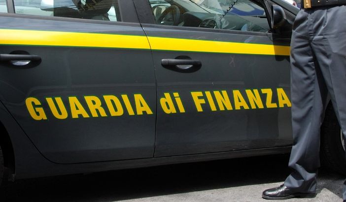 Prezzi dei carburanti sotto controllo: scatta il piano della Guardia di Finanza