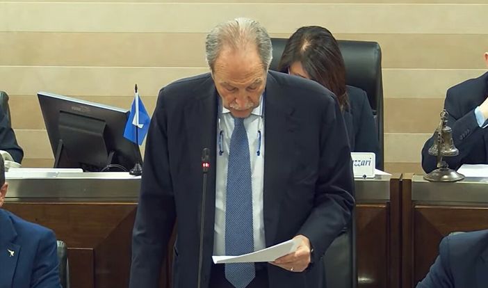 Manovra da 4,37 miliardi, Bardi: “Sanità e caro-energia le nostre priorità” Manovra da 4,37 miliardi, Bardi: “Sanità e caro-energia le nostre priorità”