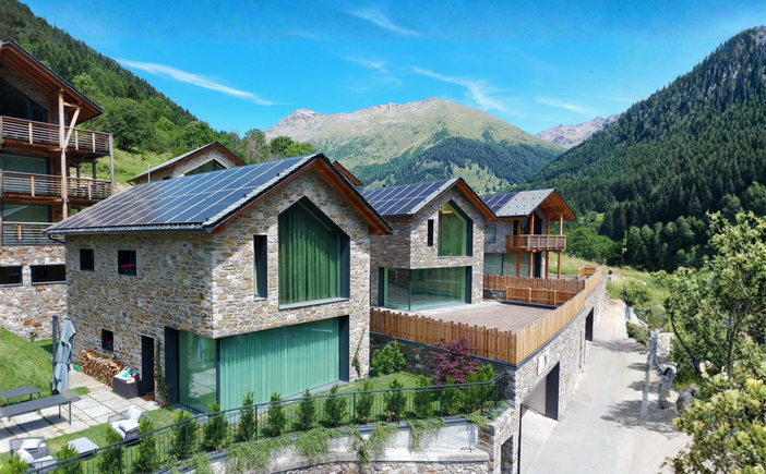 Case Attive, il sogno diventa realtà: a Ponte di Legno la prima abitazione produce più energia di quanta ne consuma