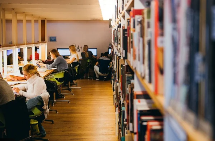 Diritto allo studio, borse garantite a tutti gli idonei negli atenei abruzzesi