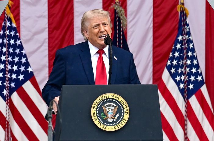 Trump “Telefonata produttiva con Netanyahu, truppe Idf non andranno a Beirut” Trump “Telefonata produttiva con Netanyahu, truppe Idf non andranno a Beirut”