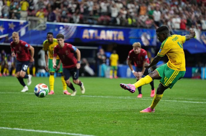 Repubblica Ceca-Sudafrica 1-1, Mokoena risponde a Sadilek Repubblica Ceca-Sudafrica 1-1, Mokoena risponde a Sadilek