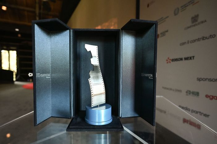 Premio Film Impresa, ad Hermès il riconoscimento speciale per il "Grand Tour degli Affreschi" Premio Film Impresa, ad Hermès il riconoscimento speciale per il "Grand Tour degli Affreschi"