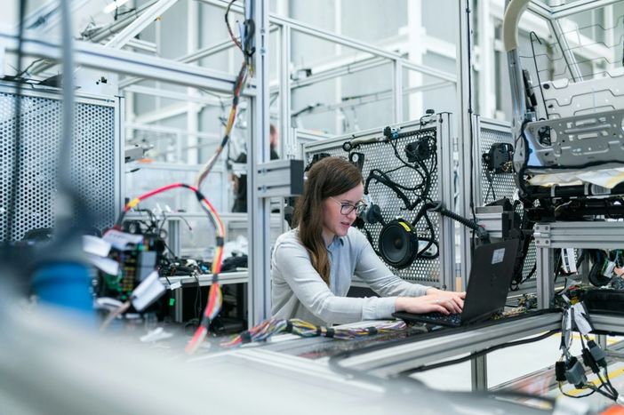 Formazione sulla sicurezza, arrivano le FAQ per risolvere i dubbi del nuovo Accordo Stato-Regioni Formazione sulla sicurezza, arrivano le FAQ per risolvere i dubbi del nuovo Accordo Stato-Regioni