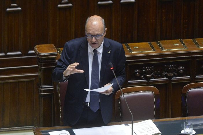 Scuola, Valditara “Risultato storico, tre contratti rinnovati” Scuola, Valditara “Risultato storico, tre contratti rinnovati”
