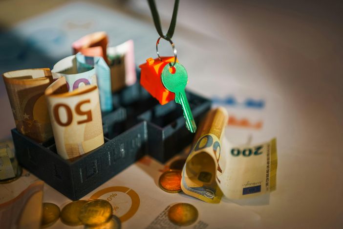 Un anno all’entrata in vigore della Direttiva UE 2023/970 sulla trasparenza salariale per le imprese Un anno all’entrata in vigore della Direttiva UE 2023/970 sulla trasparenza salariale per le imprese