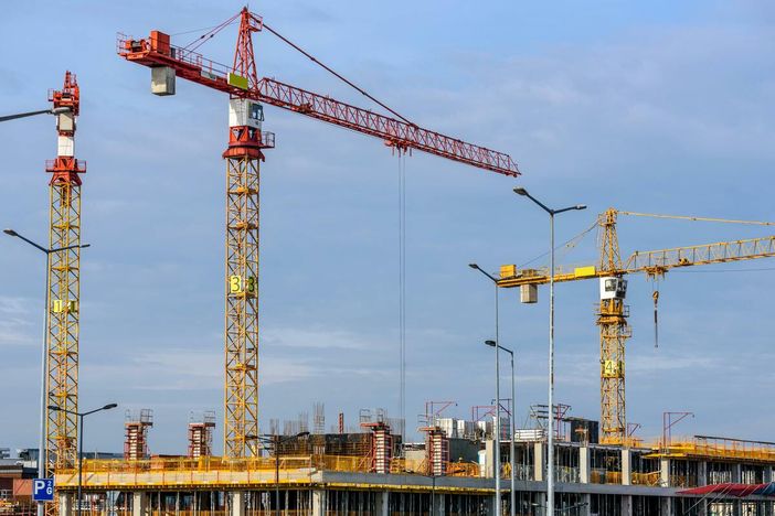 L’estate dei cantieri remoti: quando l’intelligenza artificiale sostituisce la presenza fisica L’estate dei cantieri remoti: quando l’intelligenza artificiale sostituisce la presenza fisica