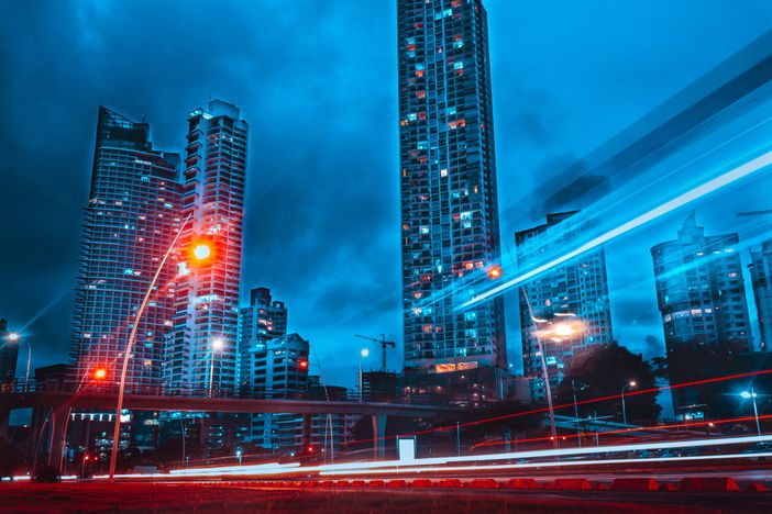 Smart City, pronti investimenti per oltre 17 miliardi di euro per 2,5 milioni di nuovi posti di lavoro. Ma in Italia 1 su 2 non sa cosa siano