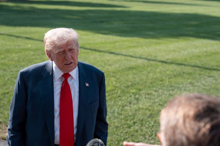 Trump “Macron sulla Palestina? Quello che dice non conta”