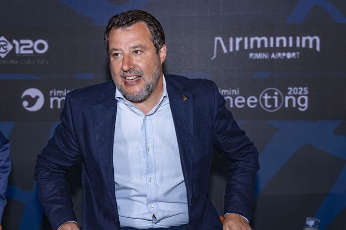 Salvini “Italia non più malato d’Europa, ma riportata in sicurezza”