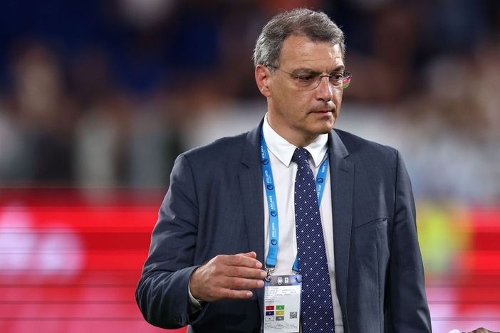 Comolli ha la ‘suà Juve “Mercato ok”. Zhegrova e Openda “Top club” Comolli ha la ‘suà Juve “Mercato ok”. Zhegrova e Openda “Top club”