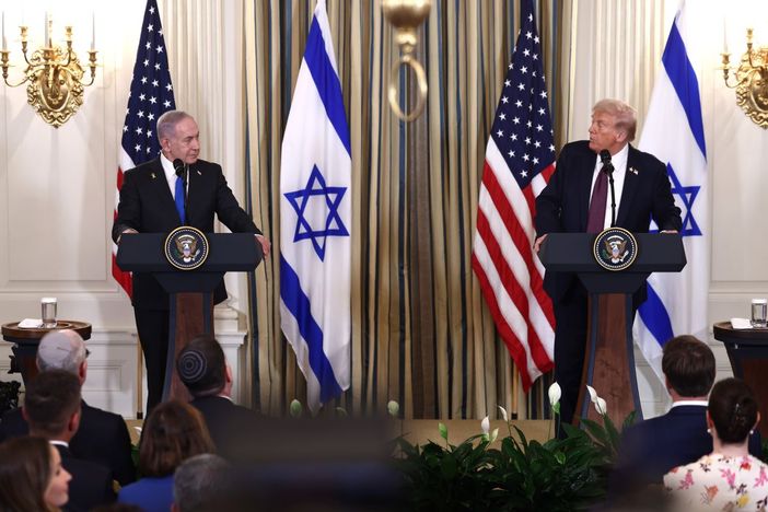 Trump presenta il piano per la pace a Gaza “Netanyahu lo ha accettato”