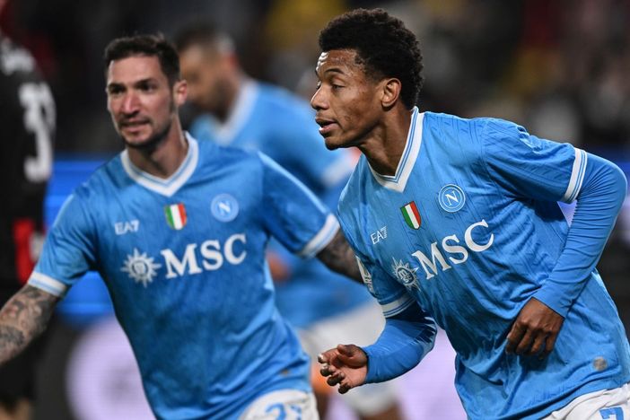 Neres e Hojlund stendono il Milan, Napoli in finale di Supercoppa