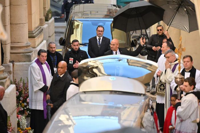 Brigitte Bardot, a Saint-Tropez l’ultimo saluto Brigitte Bardot, a Saint-Tropez l’ultimo saluto