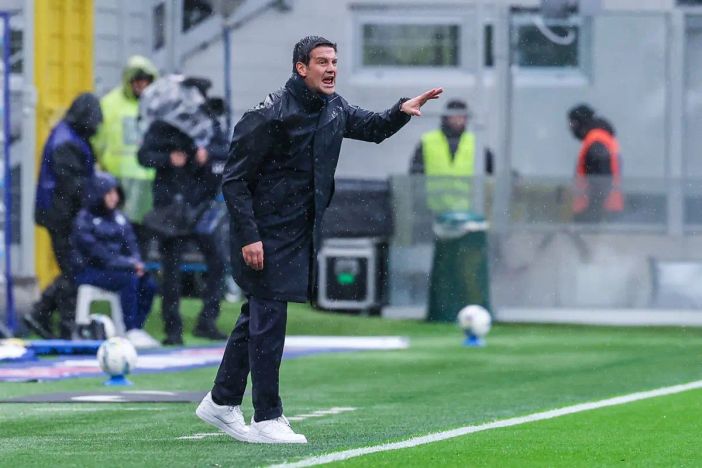 Chivu difende l’Inter “Certi drammi solo per noi, Bastoni ci ha messo la faccia” Chivu difende l’Inter “Certi drammi solo per noi, Bastoni ci ha messo la faccia”