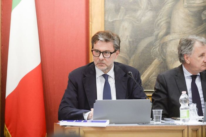 Patto stabilità, Giorgetti “Difficile sostenere clausola che esclude spese difesa” Patto stabilità, Giorgetti “Difficile sostenere clausola che esclude spese difesa”