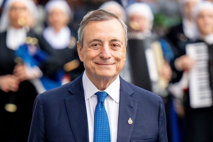 Draghi “L’Europa agisca, serve coraggio per trasformare la crisi in unione” Draghi “L’Europa agisca, serve coraggio per trasformare la crisi in unione”
