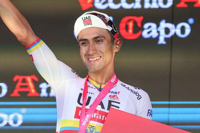 Narvaez vince per distacco a Fermo, Eulalio resta in maglia rosa Narvaez vince per distacco a Fermo, Eulalio resta in maglia rosa