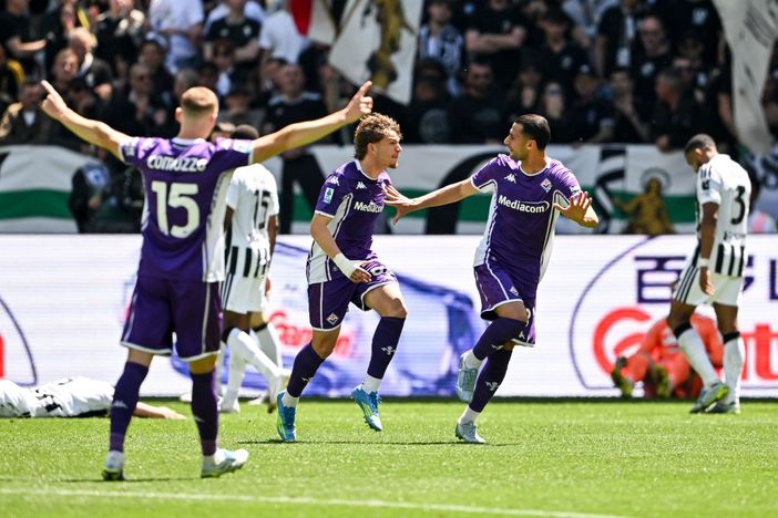 La Fiorentina vince 2-0 a Torino e la Juve precipita al 6° posto La Fiorentina vince 2-0 a Torino e la Juve precipita al 6° posto