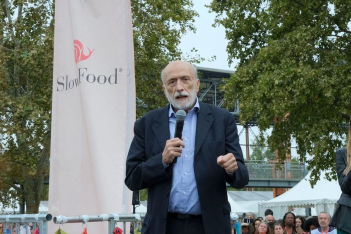 E’ morto Carlo Petrini, fondatore di Slow Food E’ morto Carlo Petrini, fondatore di Slow Food