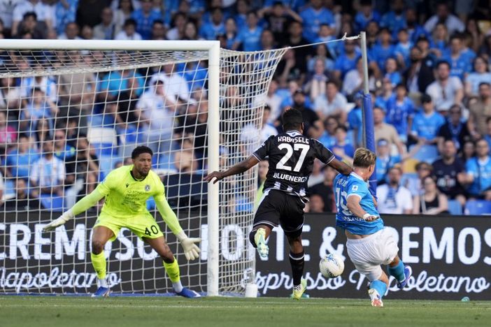Hojlund decide la gara con l’Udinese, il Napoli chiude secondo Hojlund decide la gara con l’Udinese, il Napoli chiude secondo