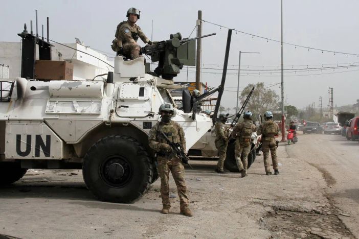 Libano, Unifil “Ucciso un soldato della missione, altri due feriti” Libano, Unifil “Ucciso un soldato della missione, altri due feriti”