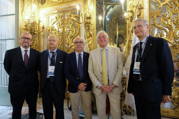 Pozza confermato a guida Consiglio Generale Assocamerestero, entrano 2 genovesi Pozza confermato a guida Consiglio Generale Assocamerestero, entrano 2 genovesi
