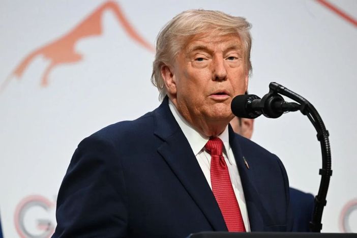 Trump “Meloni vuole tornare amica per far risalire i suoi consensi, no grazie” Trump “Meloni vuole tornare amica per far risalire i suoi consensi, no grazie”
