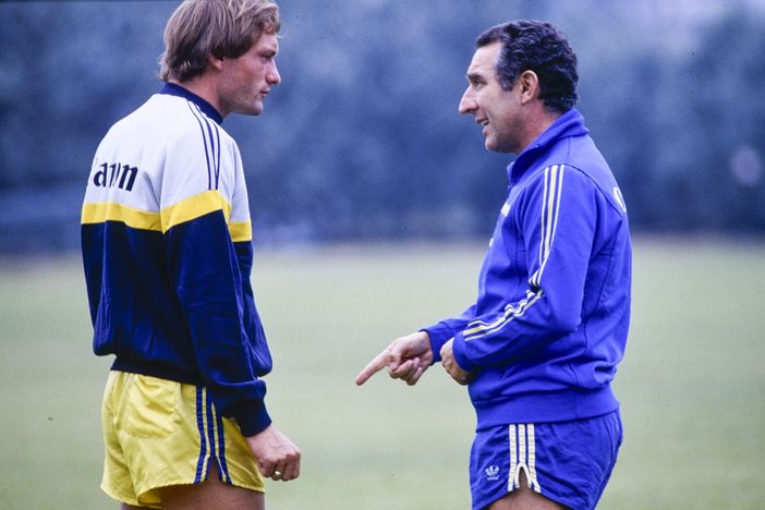 Addio a Osvaldo Bagnoli, artefice del miracolo Hellas Verona Addio a Osvaldo Bagnoli, artefice del miracolo Hellas Verona