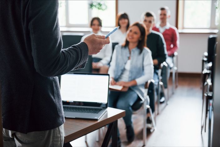 Coaching e marketing: la nuova alleanza per aziende che osano cambiare Coaching e marketing: la nuova alleanza per aziende che osano cambiare