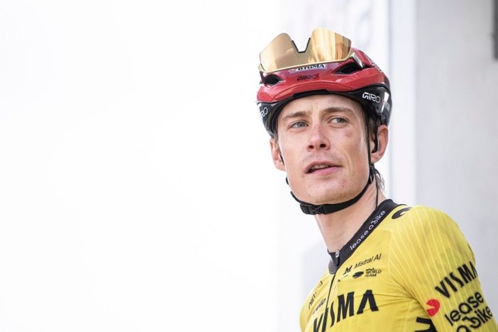Altro acuto di Vingegaard al Giro, Eulalio rimane in rosa Altro acuto di Vingegaard al Giro, Eulalio rimane in rosa