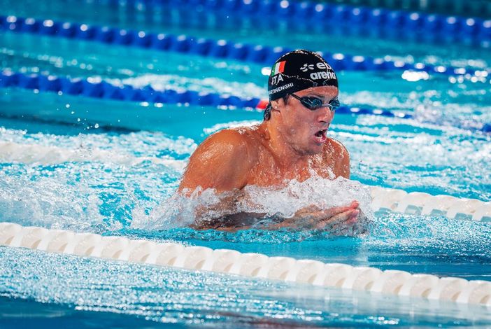 Agli Europei di nuoto Martinenghi d’oro, Cerasuolo e Curtis di bronzo Agli Europei di nuoto Martinenghi d’oro, Cerasuolo e Curtis di bronzo