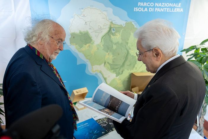 Mattarella a Pantelleria “Isole minori richiedono attenzione e cura costante” Mattarella a Pantelleria “Isole minori richiedono attenzione e cura costante”