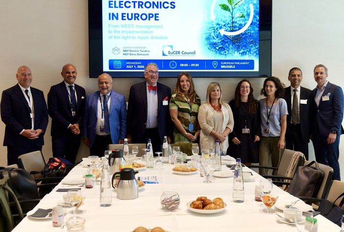Elettronica circolare, al Parlamento europeo il confronto sul diritto alla riparazione: retailer, consumatori e industria uniti per una svolta sostenibile
