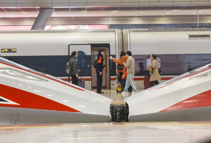Cina, viaggi interni a livelli record nel 2025 Cina, viaggi interni a livelli record nel 2025
