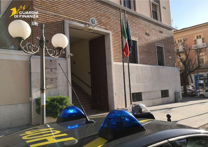 Truffa sul “Sisma Bonus”, eseguito maxi-sequestro da 3,5 milioni a Foggia Truffa sul “Sisma Bonus”, eseguito maxi-sequestro da 3,5 milioni a Foggia