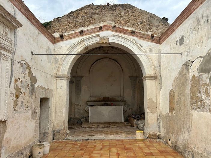 Sicurezza ritrovata per la chiesa di San Francesco a Villagrazia di Carini: completato il restauro del tetto
