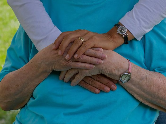 Pensione anticipata per i caregiver. Una possibilità (a certe condizioni)